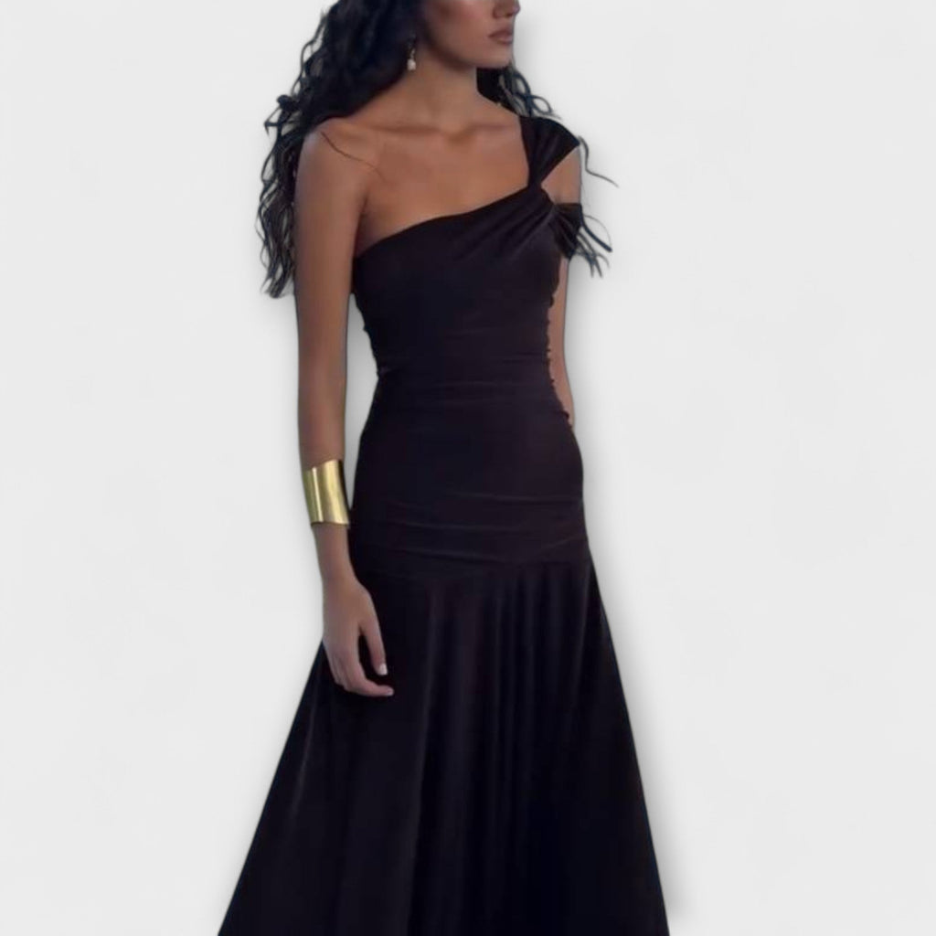 Margot - Off-Shoulder Fitted Maxi Dress