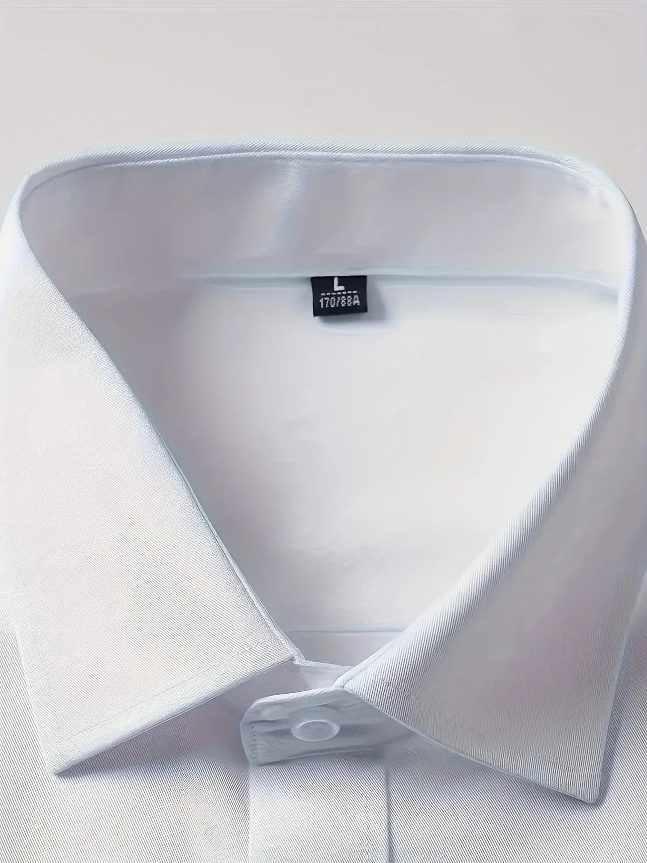 Byron™ | Elegant Butttoned Long-Sleeved Shirt