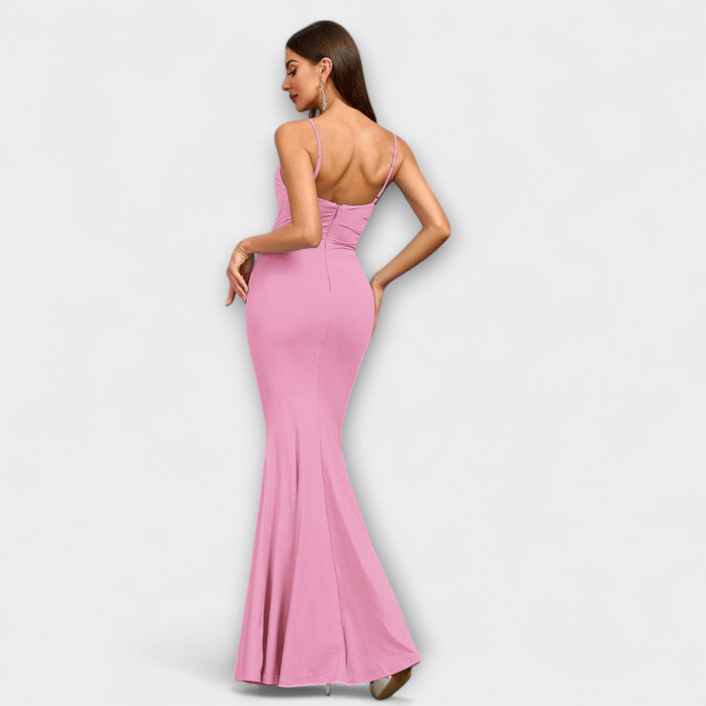 Callie - Elegant Ruffle Dress
