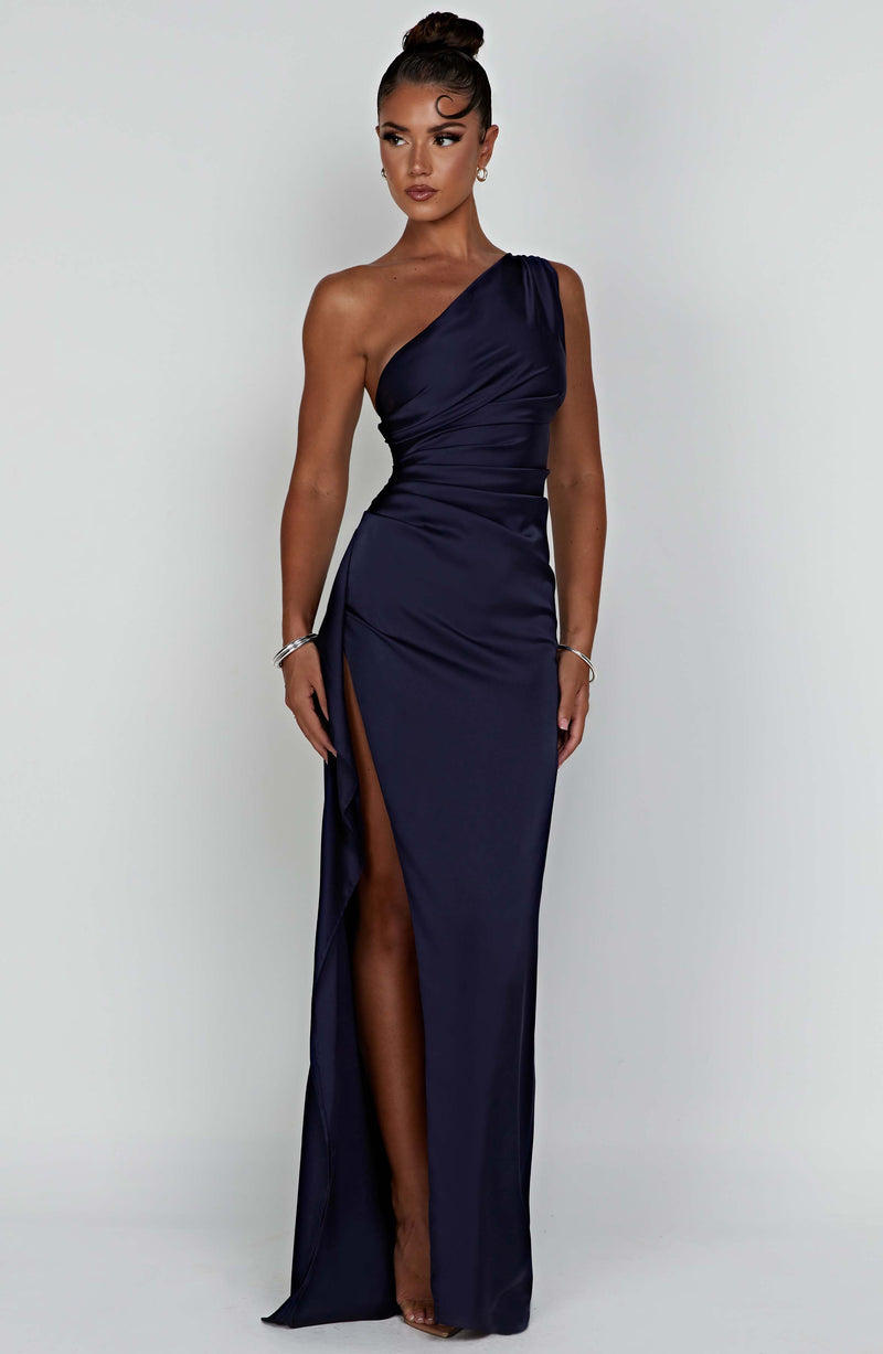 Avery – Flowy Printed Dress